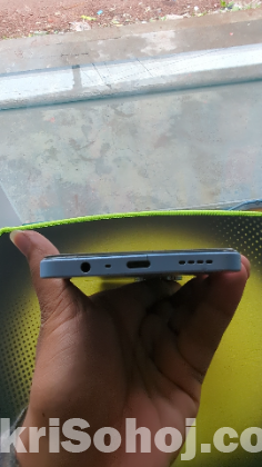 Realme note 50